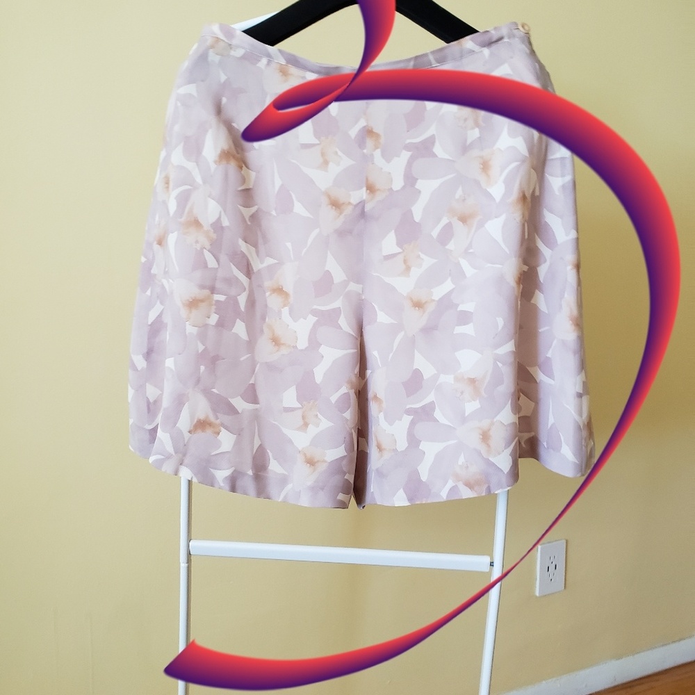 gorgeous Joan&David shorts